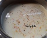 A picture of step 2 of Masala Doodh.