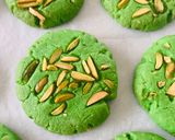 A picture of step 5 of Pistachio cookies.