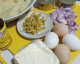 صورة لخطوة 1 من وصفة بوراك عنابي بنين ولذيذ