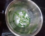A picture of step 3 of Mix Veg Noodles.