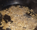 Foto del paso 6 de la receta: Solomillo en salsa de setas
