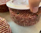 Foto del paso 3 de la receta: Hamburguesas de carne rellenas