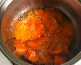 A picture of step 4 of Soy meat and Oyster sauce stir-fry.