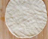 A picture of step 2 of Pizza.