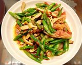 敏豆魷魚炒豆乾的食譜步驟3照片