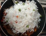વેજ તવા પુલાવ (Veg Tawa Pulao Recipe In Gujarati) રેસીપી સ્ટેપ3ફોટો