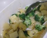 Foto langkah ke 1 dari resep Kentang dan Brokoli Panggang.