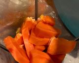 Foto langkah ke 2 dari resep Jus Pisang Pepaya.