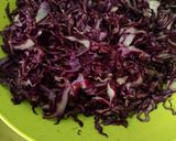 BBQ szószba pácolt csont nélküli oldalas grillezve, párolt káposztával.#gluténmentes recept fázis 2 fotója