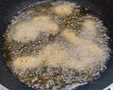 A picture of step 3 of Baby Corn pepper fry.