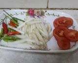 รูปขั้นตอนการทำที่ 2 ของ ยำไข่ดาวเจ