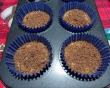 Foto del paso 1 de la receta: Cup cake de banana con corazón de dulce de leche y chips de chocolate (opción 2)