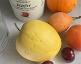 Foto del paso 1 de la receta Kefir con Macedonia de Frutas Naturales y Miel