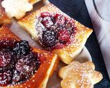 Une image de l'étape 6 de Feuilletés gourmands aux fruits rouges et chocolat 😋.