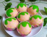 Foto langkah ke 5 dari resep Cupcake Kukus Karakter Strawberry🍓🧁.