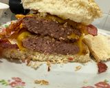 Foto do passo 7 de Cheeseburger Duplo com Cheddar e Fatias de Bacon