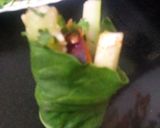 A picture of step 4 of Spinach Roll Salad.