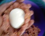 A picture of step 4 of Egg roll.