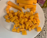 Foto del paso 4 de la receta: Nachos con frijoles y cheddar