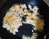 Foto langkah ke 4 dari resep Tumis Kenci Telor.