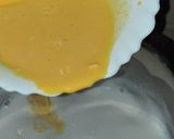 A picture of step 2 of Vanilla fruit Custard.