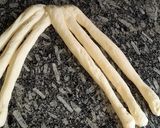 Foto del paso 4 de la receta: Pan trenzado Ruso