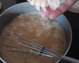 A picture of step 2 of Noodle Soup.
