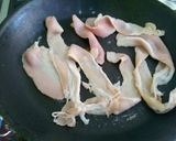 Foto del paso 3 de la receta: Ensalada de espinacas con tocino