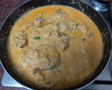 A picture of step 2 of Reshmi chicken with cashwnut masala with warky paratha.