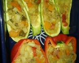 Foto del paso 5 de la receta: Zuchinni relleno con vegetales (100% vegetariano)