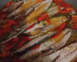 Foto langkah ke 5 dari resep Ikan cuek kuah pedas.