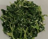 Foto langkah ke 3 dari resep Sigeumchi namul (tumis bayam ala korea).
