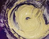 Foto langkah ke 6 dari resep Bolu kukus buah naga merah.