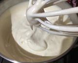 Foto langkah ke 2 dari resep Bolu Pandan Meses.