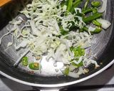 A picture of step 5 of Spicy fettuccine pasta.