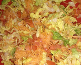 Foto del paso 1 de la receta: Ensalada para los primeros calorcitos 💯 vegan