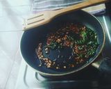 A picture of step 2 of Oats Upma.