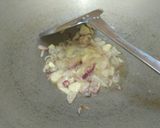 Foto langkah ke 4 dari resep Tumis Pindang Salem Pete.