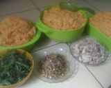 Foto langkah ke 4 dari resep Nasi bakar isi teri.