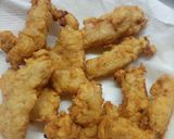 A picture of step 3 of Zinger wraps.