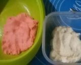 Foto langkah ke 2 dari resep Kue kacamata merah putih.