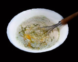 Foto del paso 3 de la receta: Bizcocho de yogur y té verde Matcha
