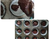 Foto langkah ke 2 dari resep Hampers Chocolate Cupcakes.