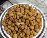 Foto langkah ke 3 dari resep Kue bawang renyah.