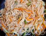A picture of step 5 of Chow mein.