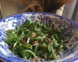 Foto del paso 3 de la receta Ensalada de canónigos, granada y dátiles con miel y frutos secos 🌱🍯🍃