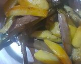 আলু বেগুন দিয়ে ডিমের ঝোল(aloo begun diye dimer jhol recipe in bengali) রেসিপি ধাপ - 1 ছবি