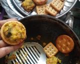 A picture of step 1 of Biscuits Sandwich.