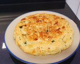Foto del paso 5 de la receta: Tortilla de calabacín y cebolla
