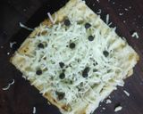 A picture of step 3 of Chesse chocolate sandwitch.
